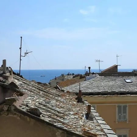 Apartamento Très Agréable T4 Au Centre De Bastia